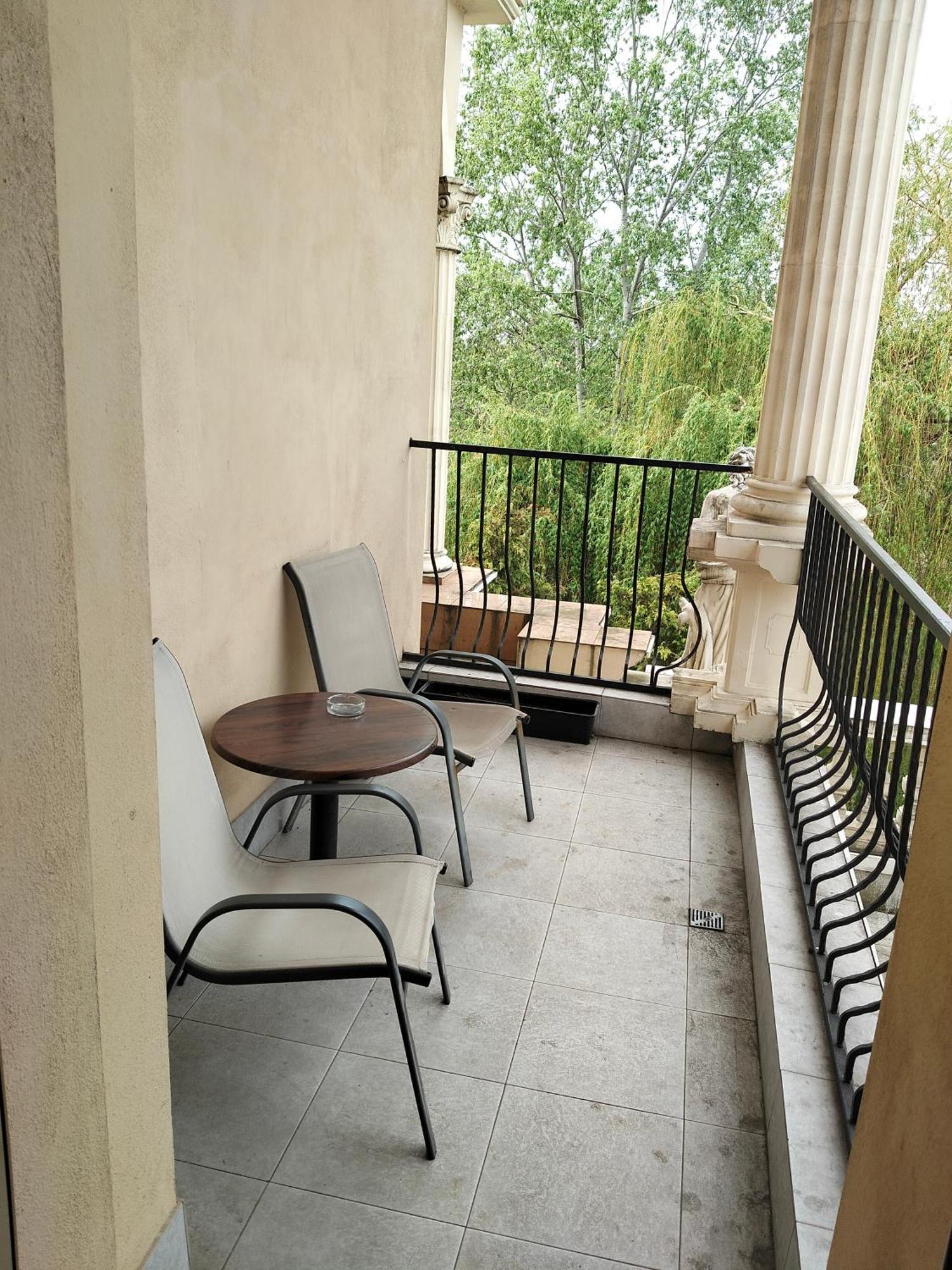 Hotel Venecia Palace Michałowice エクステリア 写真